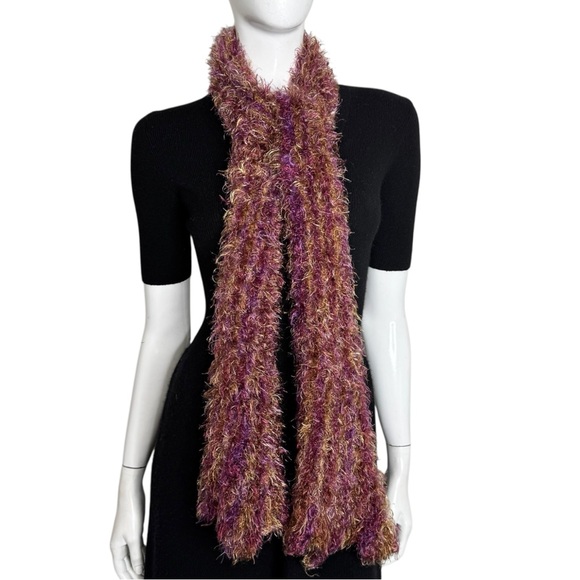 Elegant‎ Purple and Gold Knit Shaggy Scarf - Picture 6 of 8